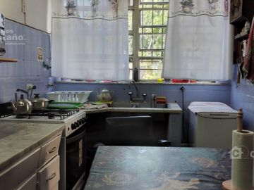 Casa Racionalista 3 Amb. con Fondo de 8,66x20m