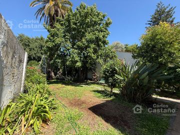 Casa Racionalista 3 Amb. con Fondo de 8,66x20m