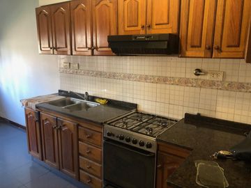 Chalet - Las Lomas-Beccar  3 dorm.  rapido acceso a Panamericana Acceso tigre