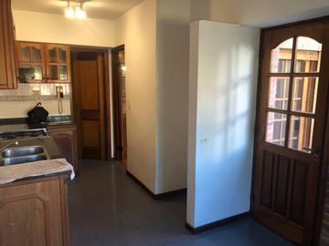 Chalet - Las Lomas-Beccar  3 dorm.  rapido acceso a Panamericana Acceso tigre