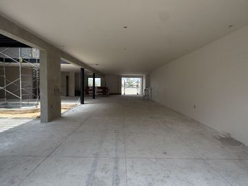 Venta de Residencia en Rancho San Juan – Zona Esmeralda