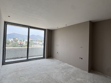 Venta de Residencia en Rancho San Juan – Zona Esmeralda