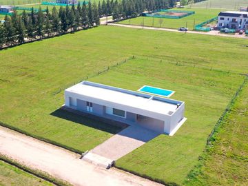 Casa en venta a estrenar 3 dormitorios en Campos de Roca II