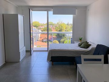 Moderno monoambiente con vista al mar en Punta Mogotes