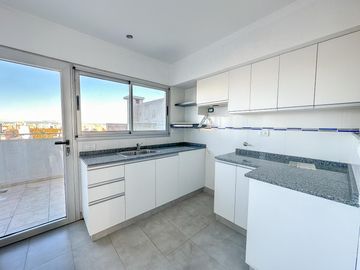 Departamento en venta en Echesortu, Rosario 1 dormitorio c/ amenities.