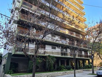 La Lucila - Departamento Venta USD 395.000