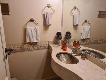 La Lucila - Departamento Venta USD 395.000