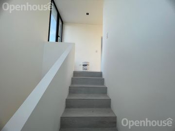 MAGNIFICA CASA EN EL BARRIO DE SANTO TOMÁS 5 AMBIENTES