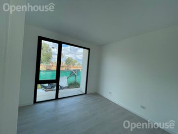 MAGNIFICA CASA EN EL BARRIO DE SANTO TOMÁS 5 AMBIENTES