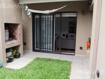 PH  VENTA OLIVOS 4 AMBIENTES LUMINOSO INDEPENDIENTE