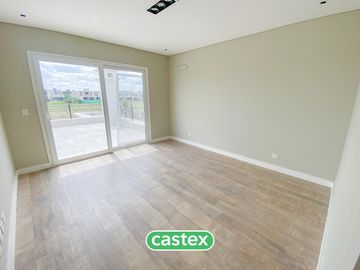 Casa en venta en Terralagos, Canning
