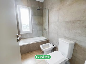 Casa en venta en Terralagos, Canning