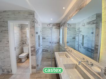 Casa en venta en Terralagos, Canning
