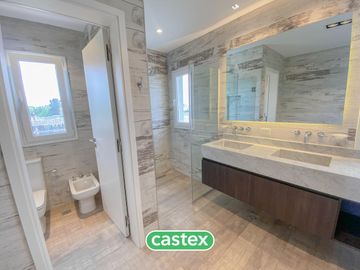 Casa en venta en Terralagos, Canning
