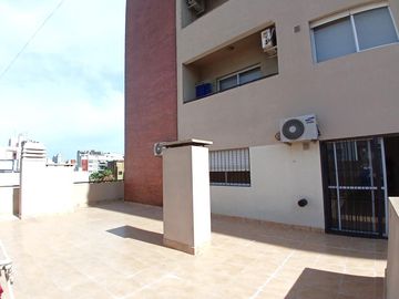 ORTUNIDAD Departamento 2 Ambientes con terraza, parrilla, cochera y amenites APTO CREDITO