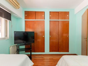 Venta  · Departamento   ·5 ambientes (duplex)  · cochera  · terraza propia   · Apto crédito