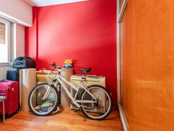 Venta  · Departamento   ·5 ambientes (duplex)  · cochera  · terraza propia   · Apto crédito