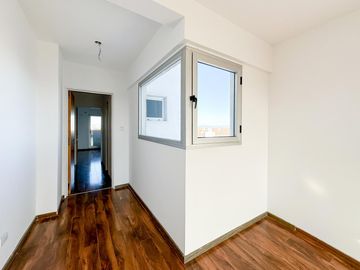 Departamento en venta en Echesortu, Rosario 1 dormitorio c/ patio y amenities.