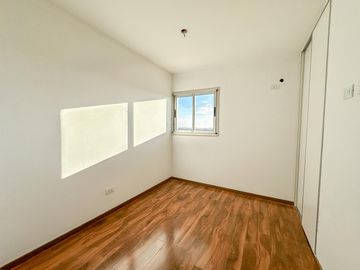 Departamento en venta en Echesortu, Rosario 1 dormitorio c/ patio y amenities.