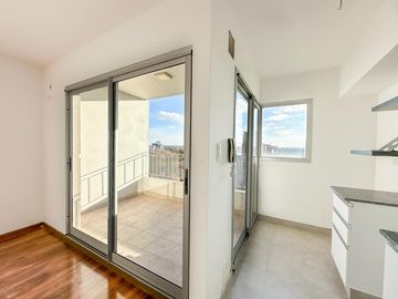 Departamento en venta en Echesortu, Rosario 1 dormitorio c/ patio y amenities.
