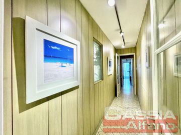 CHALET IMPECABLE ESTADO, 4 AMBIENTES, GARAGE, TERRAZA, GIMNASIO, SUP CUB. 152m2