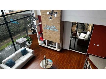Hermosa casa en arriendo- Bosque Madero
