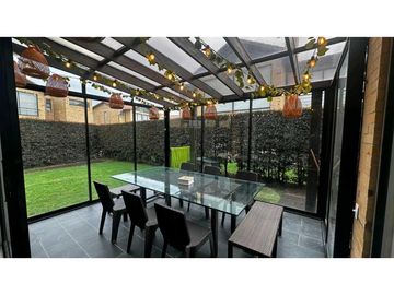Hermosa casa en arriendo- Bosque Madero
