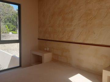 Venta de casa en el Centro remodelada de 3 Habitaciones con piscina