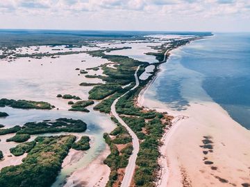 En Venta casa  Cocoloba en la playa de Chabihau Yucatán.