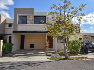 Casa en Venta en Cumbres Novonorte en Mérida Yucatán.