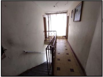 Venta Casa Independiente En El Barrio Popular En Sector Residencial Y Comercial