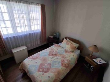 Se vende hermosa casa Playa Ancha, Av Gran Bretaña.Ew.-