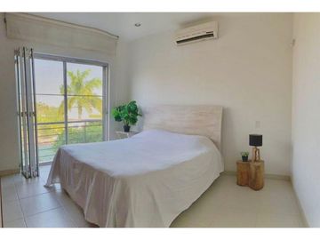 EN VENTA HERMOSA CASA EN CARTAGENA EN CONDOMINIO CON PLAYA PRIVADA
