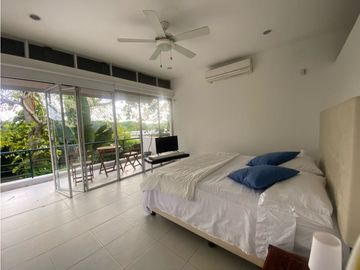 EN VENTA HERMOSA CASA EN CARTAGENA EN CONDOMINIO CON PLAYA PRIVADA