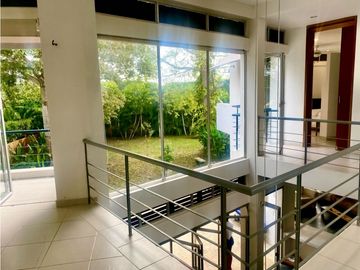 EN VENTA HERMOSA CASA EN CARTAGENA EN CONDOMINIO CON PLAYA PRIVADA