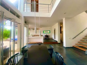 EN VENTA HERMOSA CASA EN CARTAGENA EN CONDOMINIO CON PLAYA PRIVADA