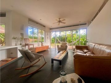 EN VENTA HERMOSA CASA EN CARTAGENA EN CONDOMINIO CON PLAYA PRIVADA