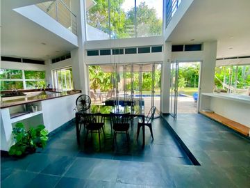 EN VENTA HERMOSA CASA EN CARTAGENA EN CONDOMINIO CON PLAYA PRIVADA