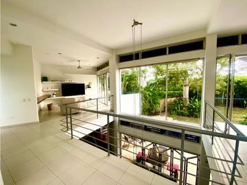 EN VENTA HERMOSA CASA EN CARTAGENA EN CONDOMINIO CON PLAYA PRIVADA
