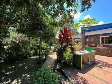 HERMOSA CASA QUINTA EN VENTA, LA MESA, CUNDINAMARCA