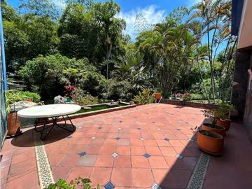HERMOSA CASA QUINTA EN VENTA, LA MESA, CUNDINAMARCA