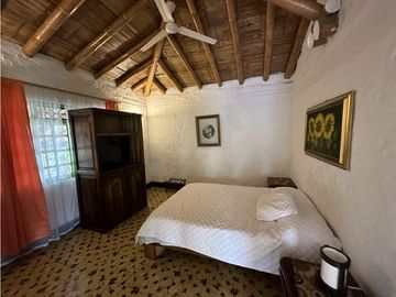 Se Vende Finca Hotel Cerca Al Parque Del Café Pueblo Tapao Quindio