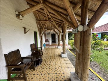 Se Vende Finca Hotel Cerca Al Parque Del Café Pueblo Tapao Quindio