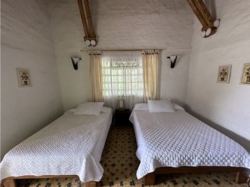 Se Vende Finca Hotel Cerca Al Parque Del Café Pueblo Tapao Quindio