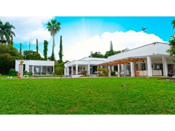 SE VENDE CASA CAMPESTRE KM 10 VIA AL EDEN - URBANIZACION EL CABRERO
