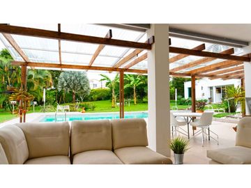 SE VENDE CASA CAMPESTRE KM 10 VIA AL EDEN - URBANIZACION EL CABRERO