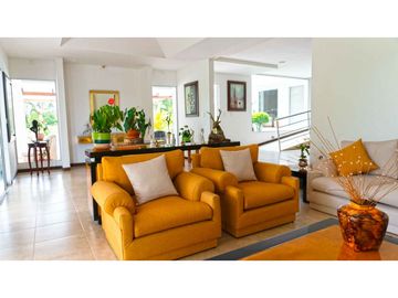 SE VENDE CASA CAMPESTRE KM 10 VIA AL EDEN - URBANIZACION EL CABRERO