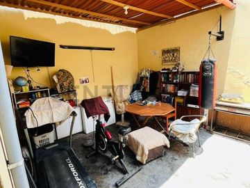 Vendo Casa de 3 Pisos en San Martín de Porres – Ideal para Inversionistas