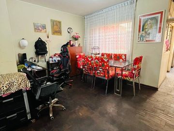 Vendo Casa de 3 Pisos en San Martín de Porres – Ideal para Inversionistas