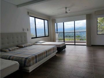 Casa Quinta en Condominio en La Mesa Cundi